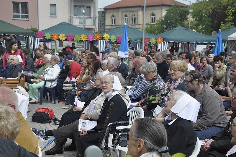 Gottesdienst unter freiem Himmel